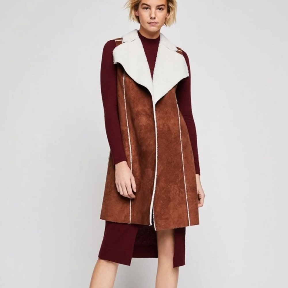 BCBG Generation camel vest